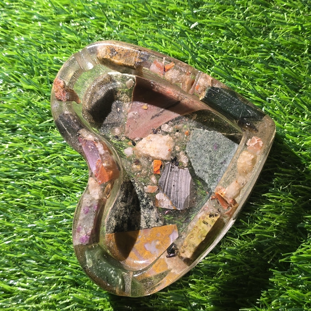 Gemstone ashtray